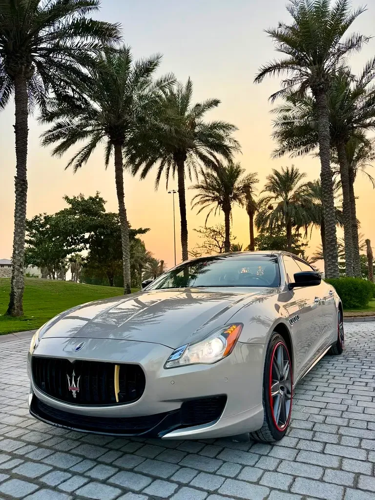 Maserati Quattroporte 3.0 AT RWD (410 hp)