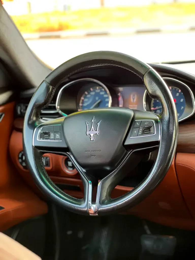 Maserati Quattroporte 3.0 AT RWD (410 hp) - 11