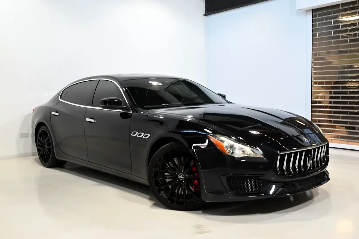 Maserati Quattroporte GTS 3.8 AT (530 hp)