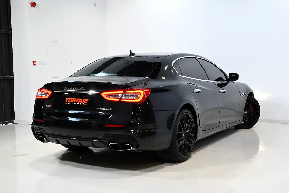 Maserati Quattroporte GTS 3.8 AT (530 حصان) - 4