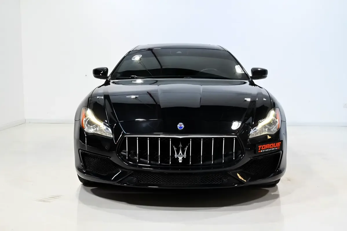 Maserati Quattroporte GTS 3.8 AT (530 حصان) - 2