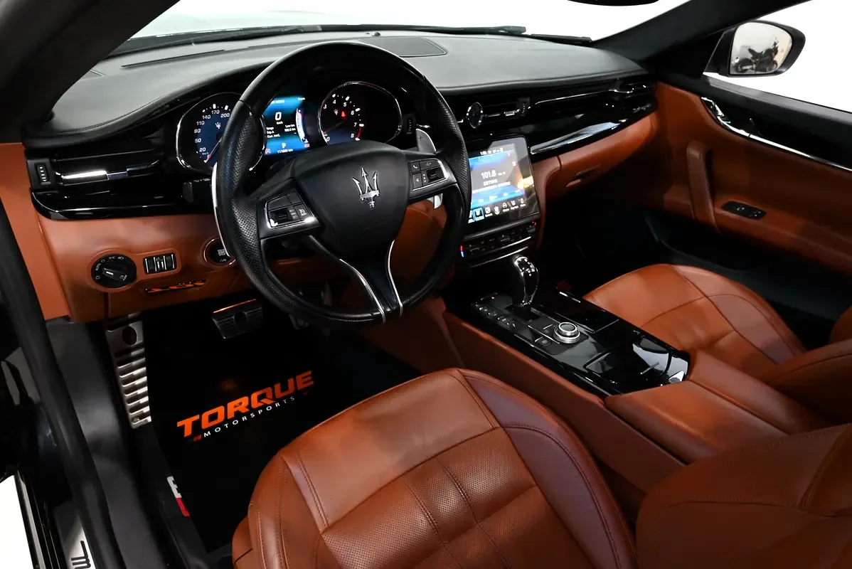 Maserati Quattroporte GTS 3.8 AT (530 حصان) - 17