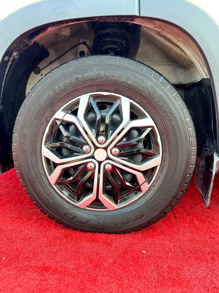 Maxus D90 2.0 AT 4WD (218 حصان) - 12