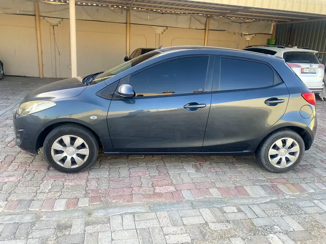 Mazda 2 1.5 AT (103 hp)
