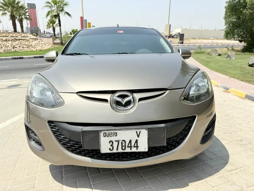 Mazda 2 1.5 SkyActiv-G AT (111 hp)
