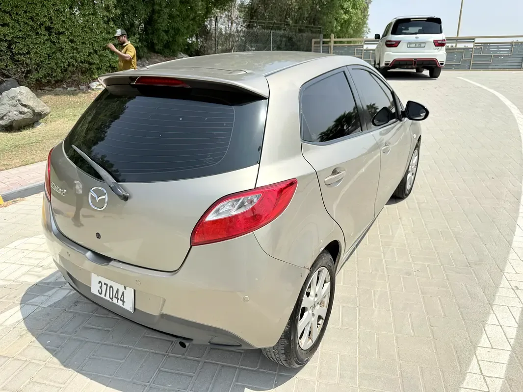 Mazda 2 1.5 SkyActiv-G AT (111 hp) - 10