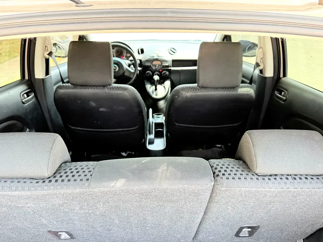 Mazda 2 1.5 SkyActiv-G AT (111 hp) - 16