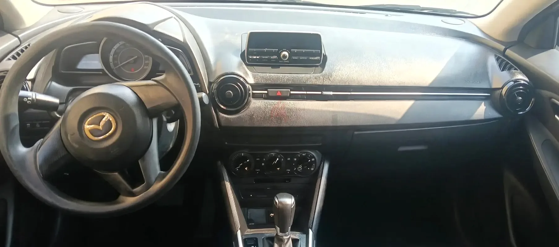 Mazda 2 1.5 SkyActiv-G AT (111 hp) - 16