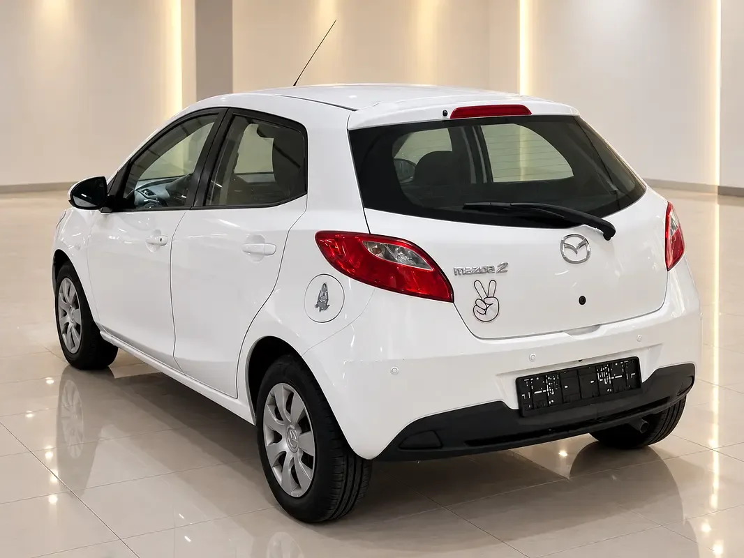 Mazda 2 1.5 SkyActiv-G AT (111 hp) - 6