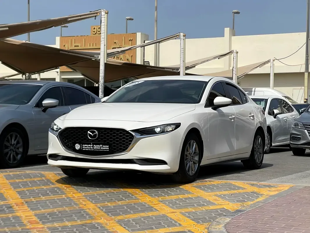 Mazda 3 1.5 AT (117 hp)