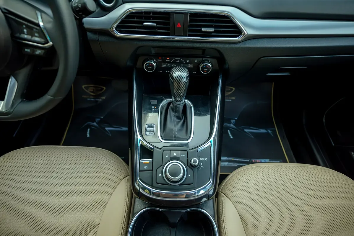Mazda CX-9 2.5 AT 4WD (254 hp) - 18