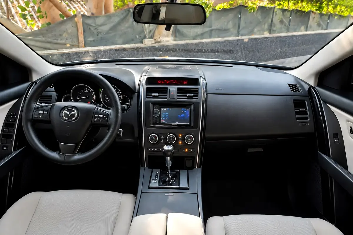 Mazda CX-9 3.7 AT (277 hp) - 9