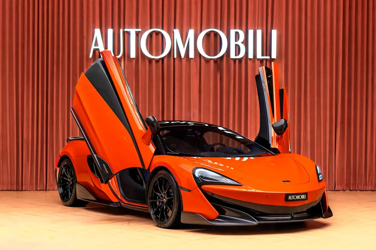 McLaren 600LT 3.8 AMT RWD (600 حصان) - 2