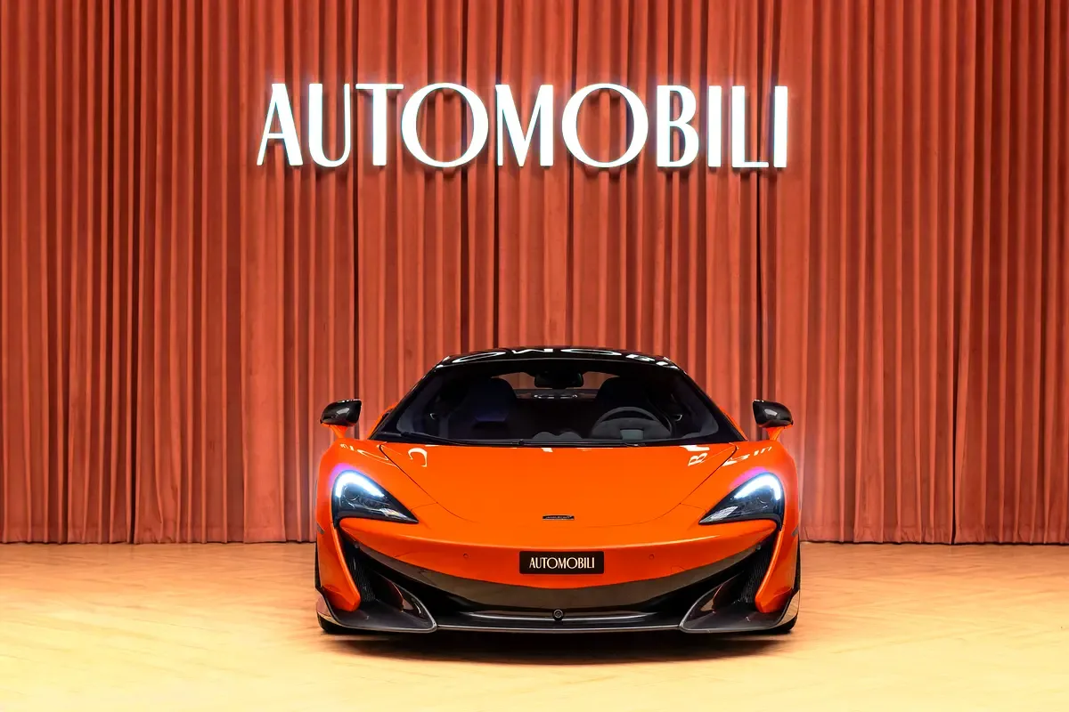 McLaren 600LT 3.8 AMT RWD (600 حصان) - 5