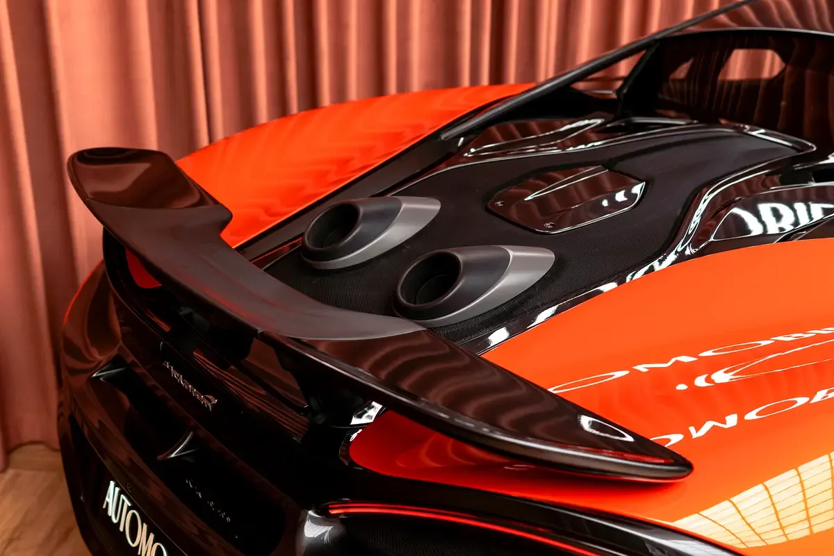McLaren 600LT 3.8 AMT RWD (600 حصان) - 10