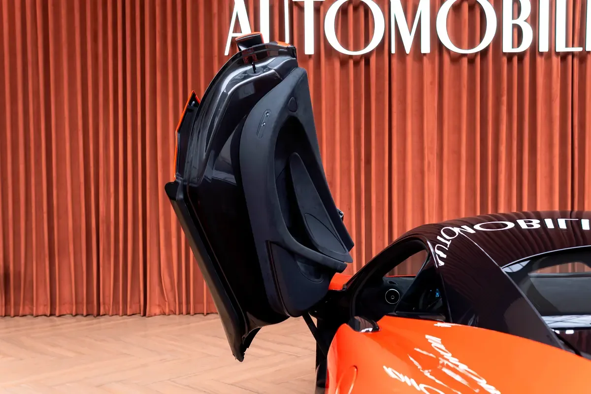 McLaren 600LT 3.8 AMT RWD (600 حصان) - 14