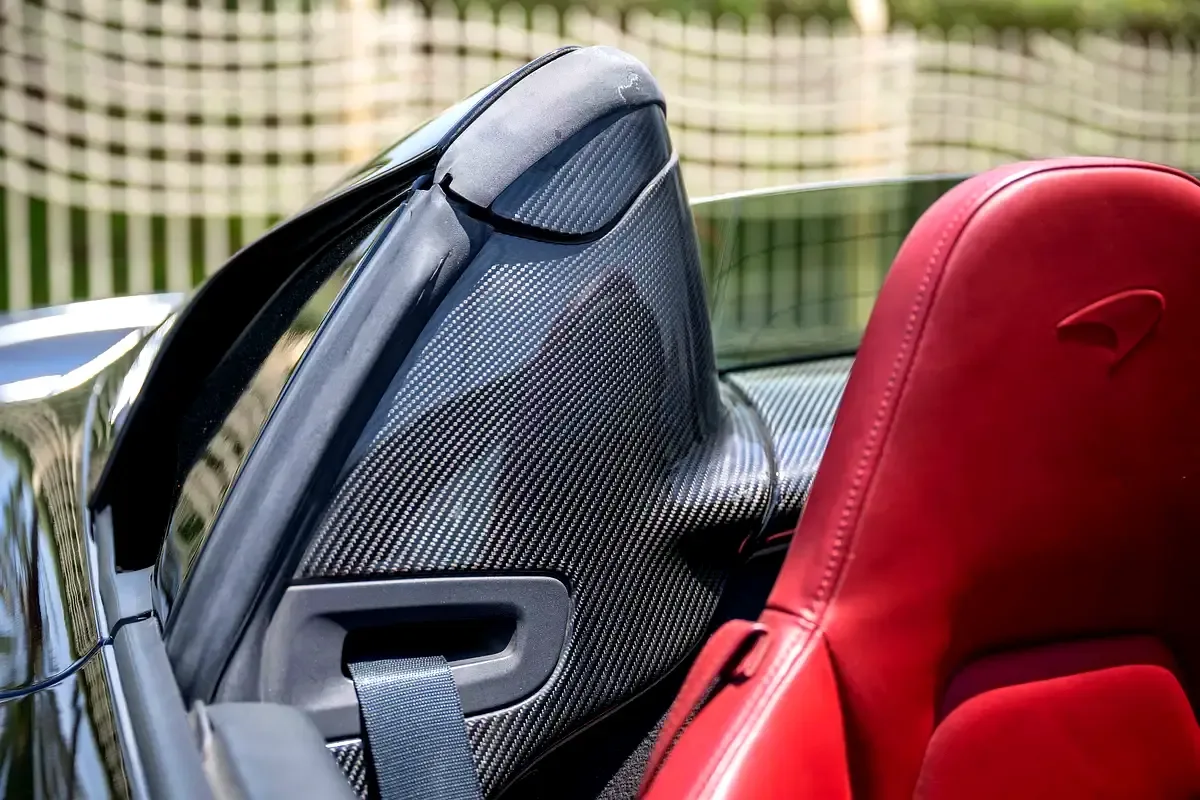 McLaren 650S 1330cc / 81.1 cu-in CC - 13