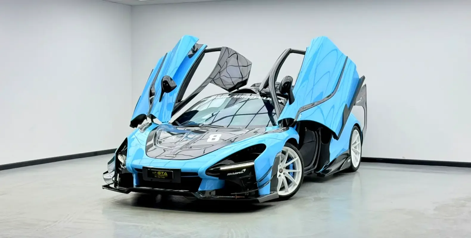 McLaren 720S 4.0 AMT RWD (720 hp)