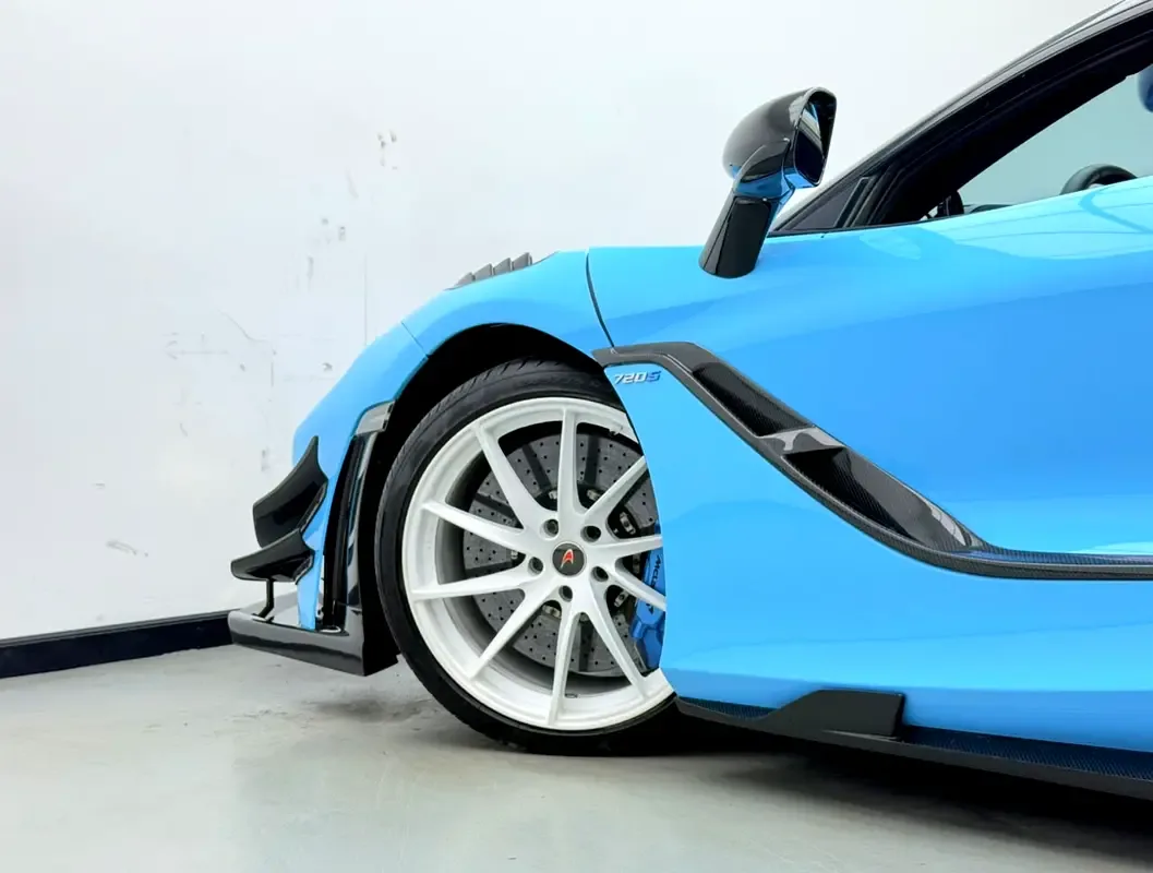 McLaren 720S 4.0 AMT RWD (720 hp) - 8