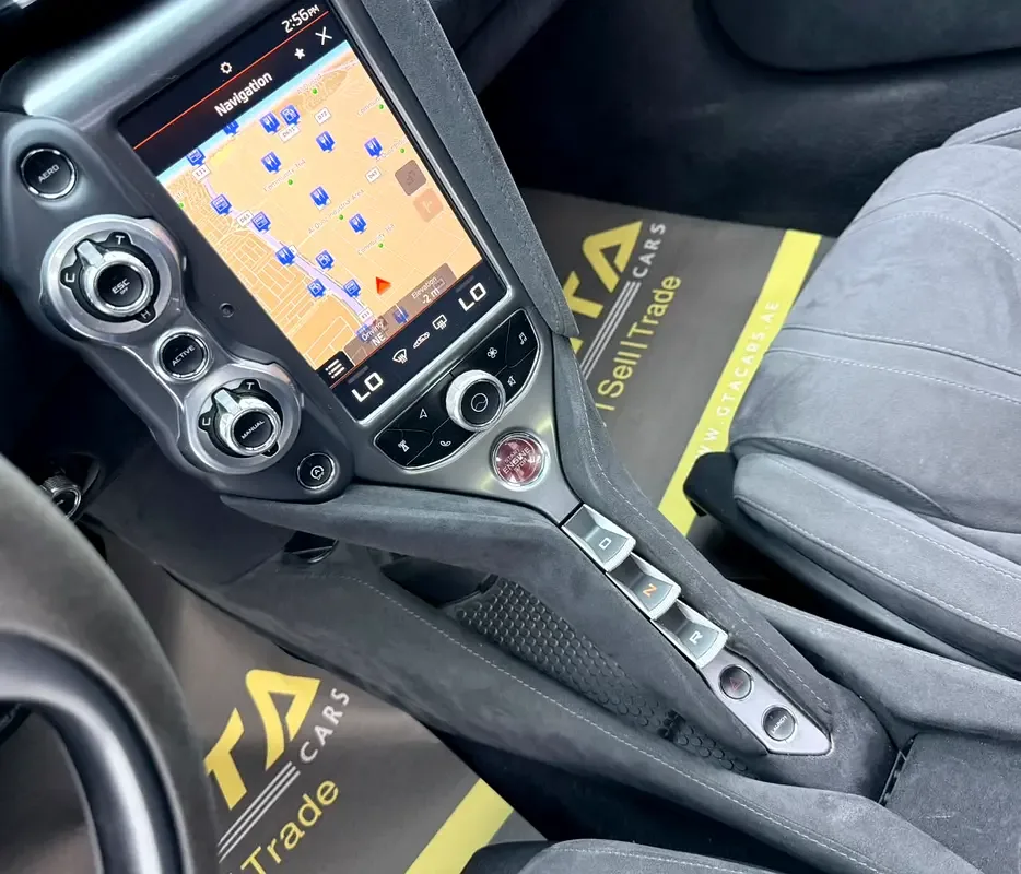 McLaren 720S 4.0 AMT RWD (720 hp) - 19