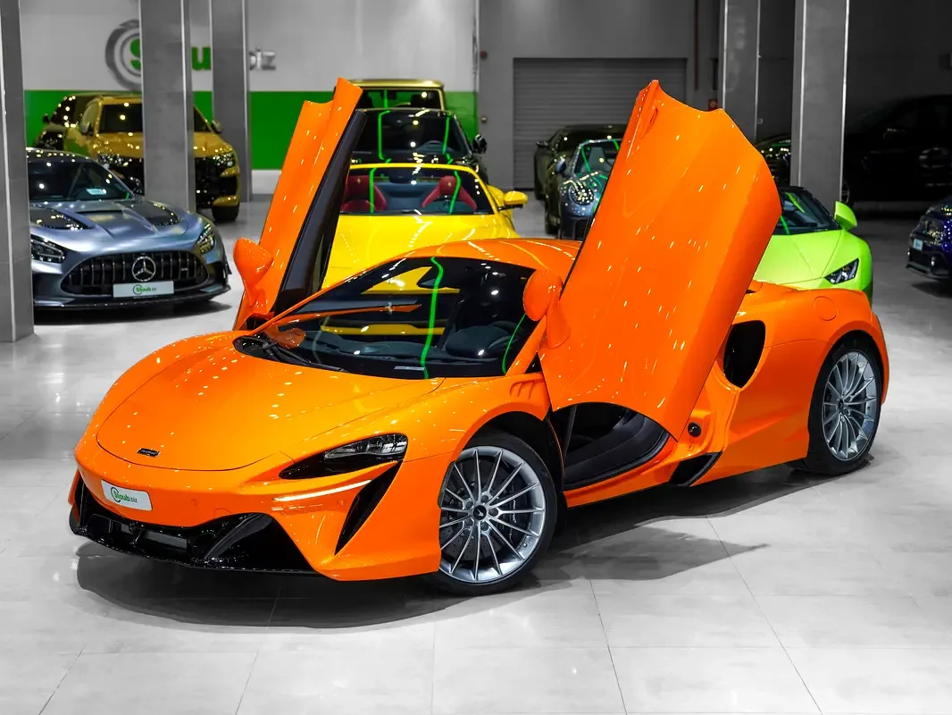 McLaren Artura 3.0 AMT (680 hp)