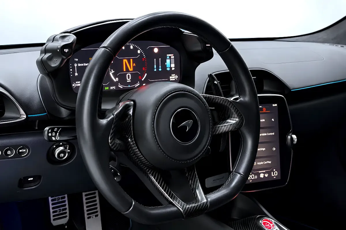 McLaren Artura 3.0 AMT (680 hp) - 11
