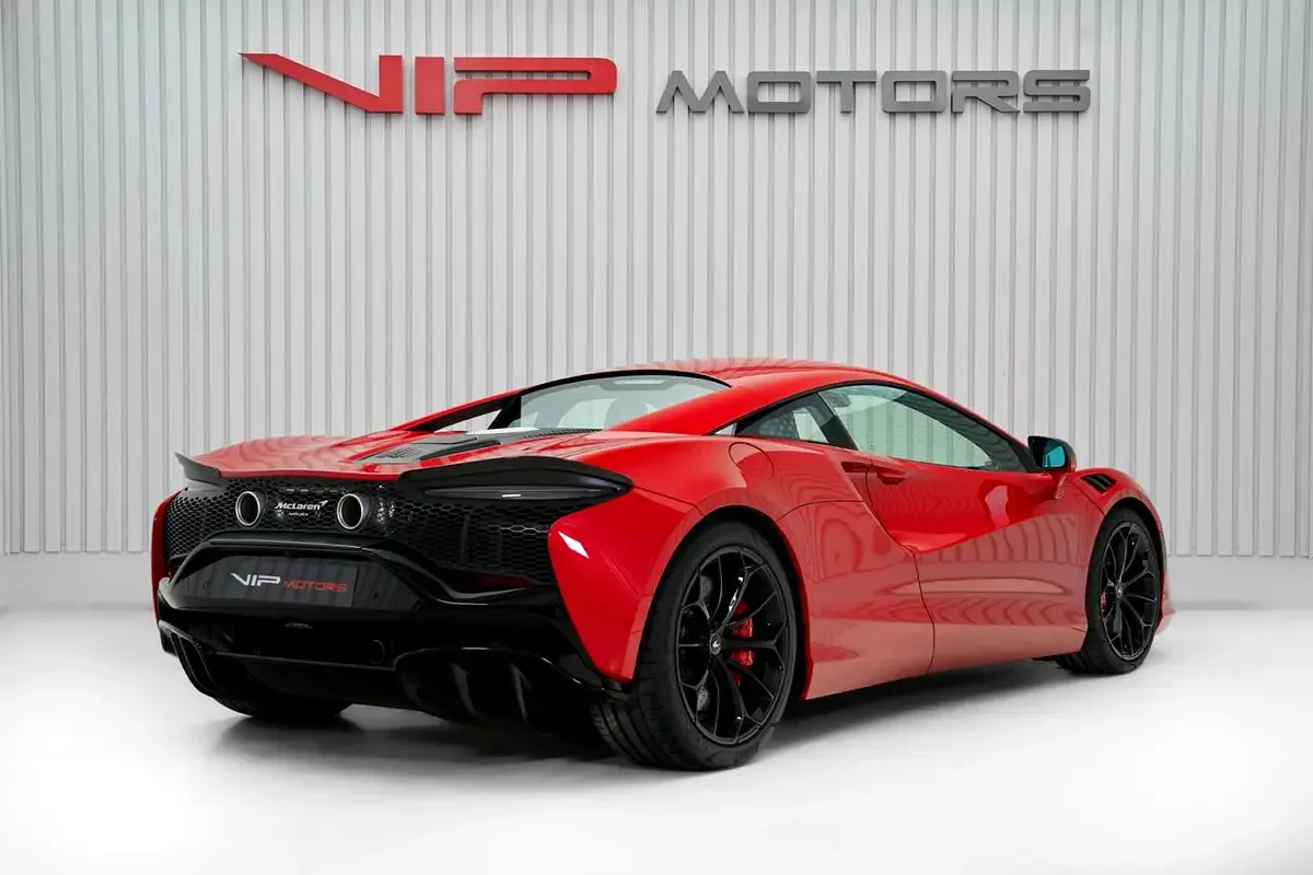 McLaren Artura 3.0 AMT (680 hp) - 4