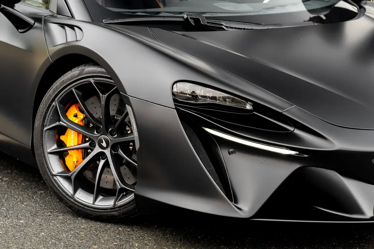 McLaren Artura 3.0 AMT (680 hp) - 2
