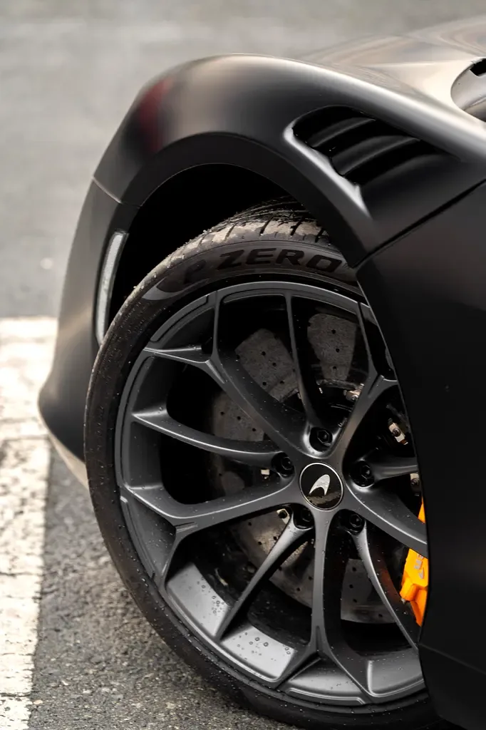 McLaren Artura 3.0 AMT (680 hp) - 8