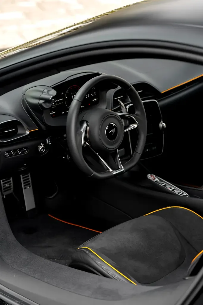 McLaren Artura 3.0 AMT (680 hp) - 9