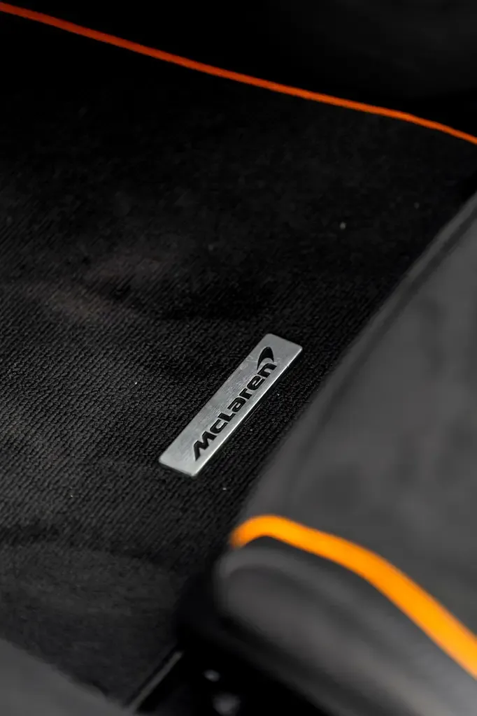 McLaren Artura 3.0 AMT (680 hp) - 14