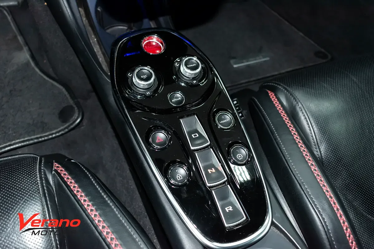 McLaren GT 4.0 AMT RWD (620 hp) - 11
