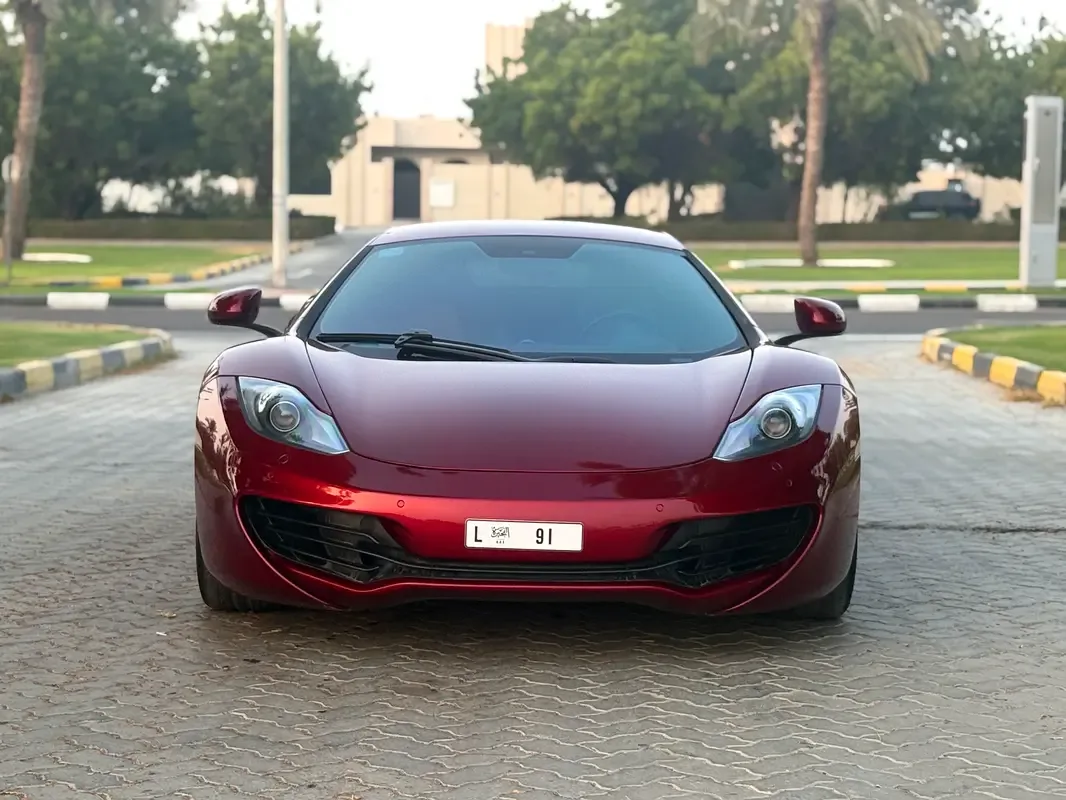McLaren MP4-12C 3.8 AMT (625 حصان) - 2