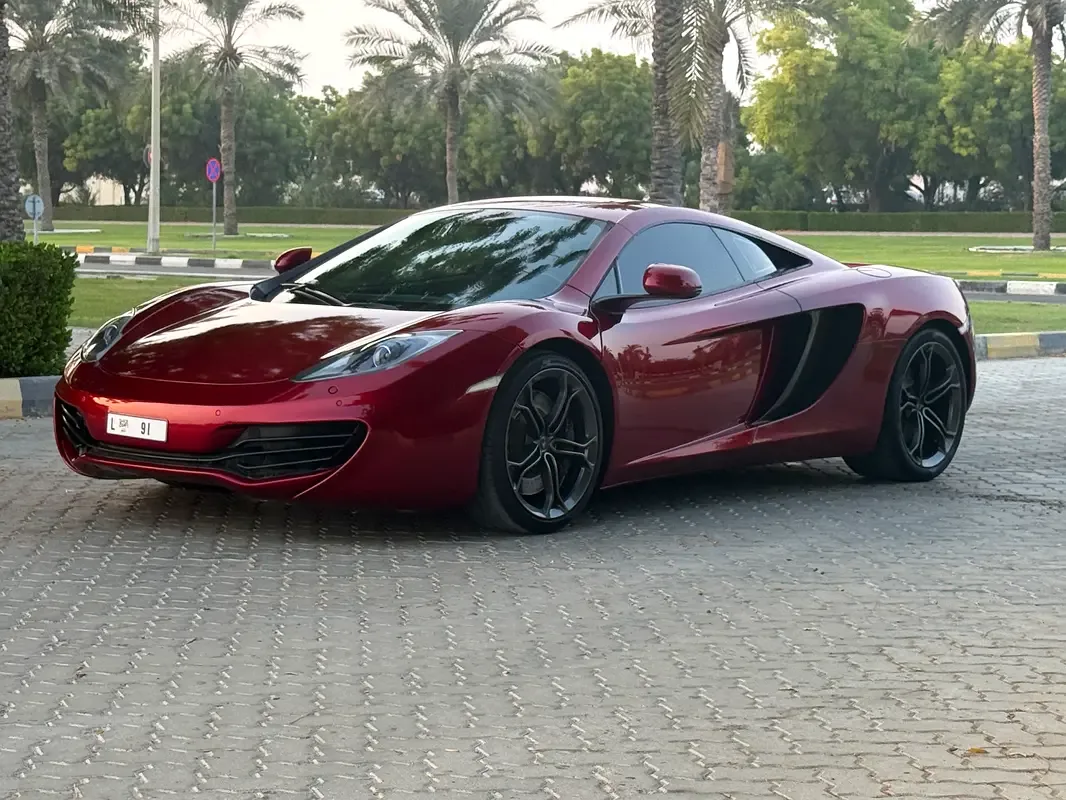 McLaren MP4-12C 3.8 AMT (625 حصان)