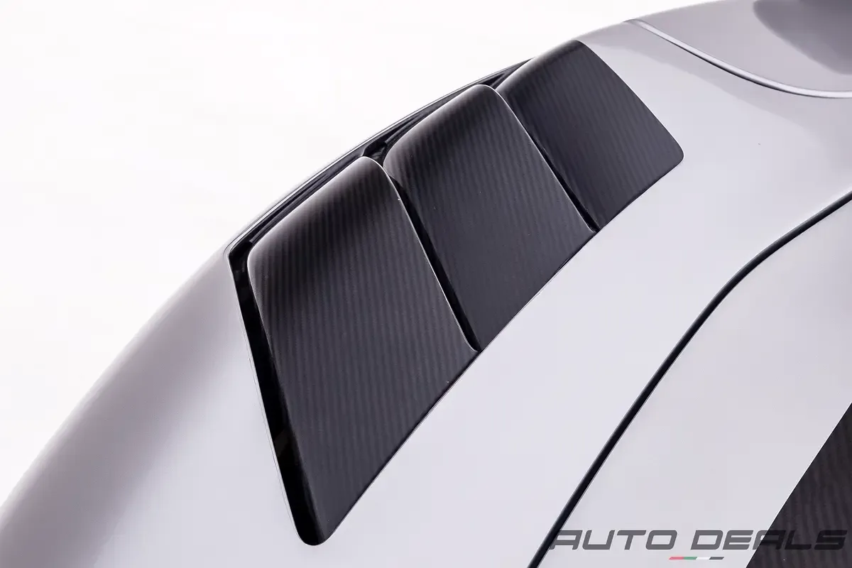 McLaren P1 Automatic transmission (916 hp) - 11
