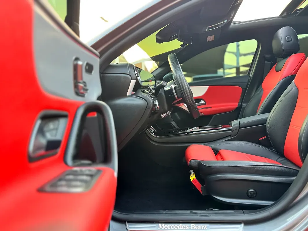Mercedes-Benz A-Class 1.3 AMT (163 حصان) - 12