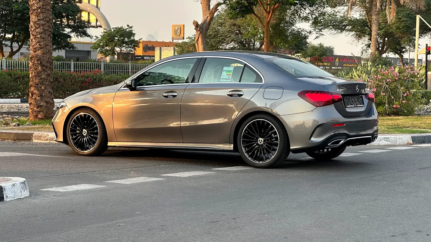 Mercedes-Benz A-Class 1.3 AMT (163 hp) - 6