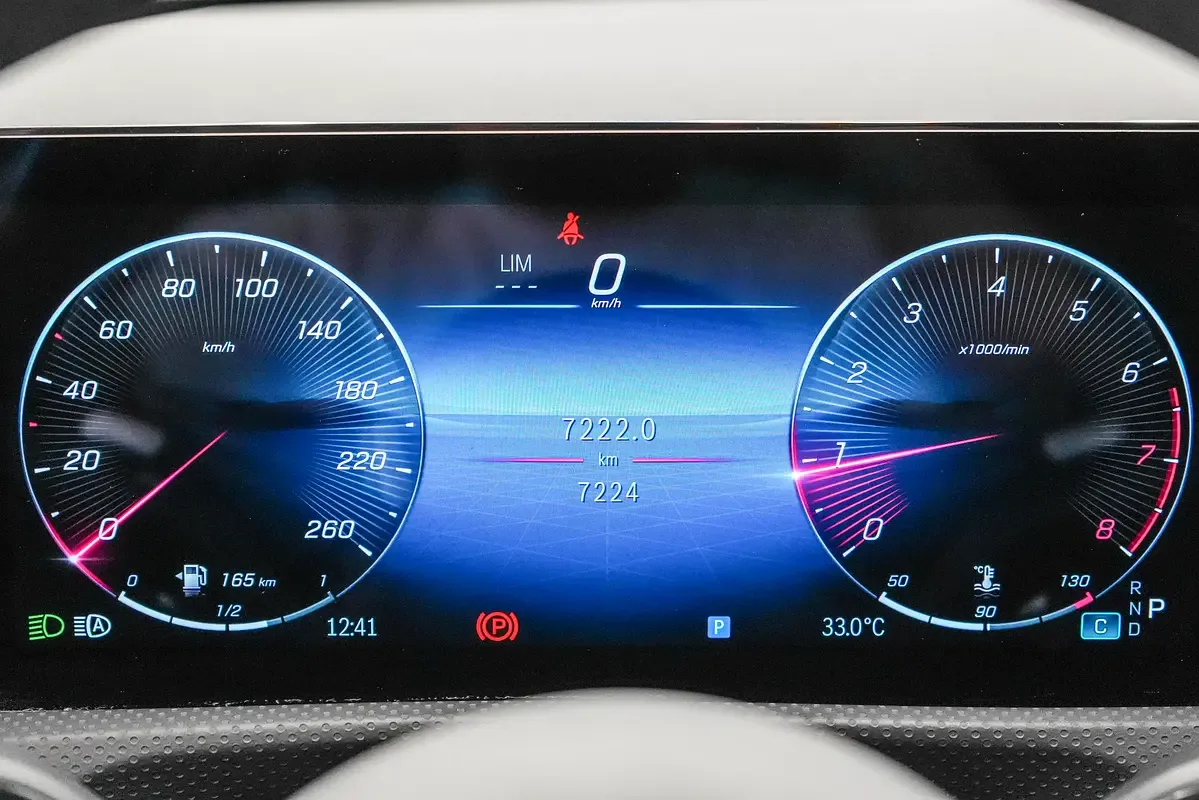 Mercedes-Benz A-Class 1.3 AMT (163 hp) - 12