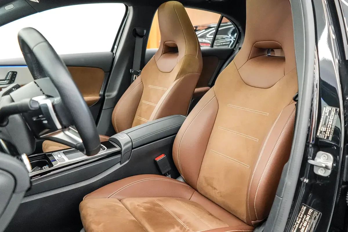 Mercedes-Benz A-Class 1.3 AMT (163 hp) - 14