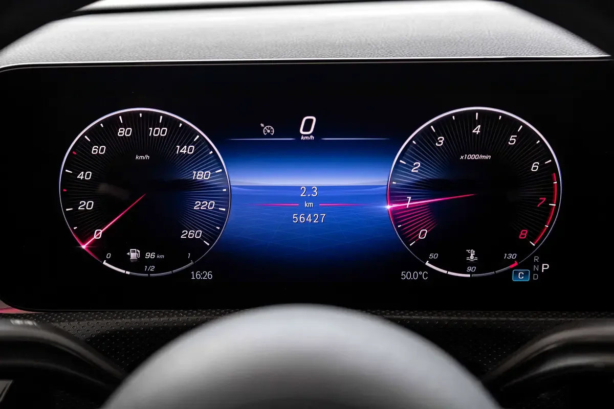 Mercedes-Benz A-Class 1.3 AMT (163 حصان) - 13