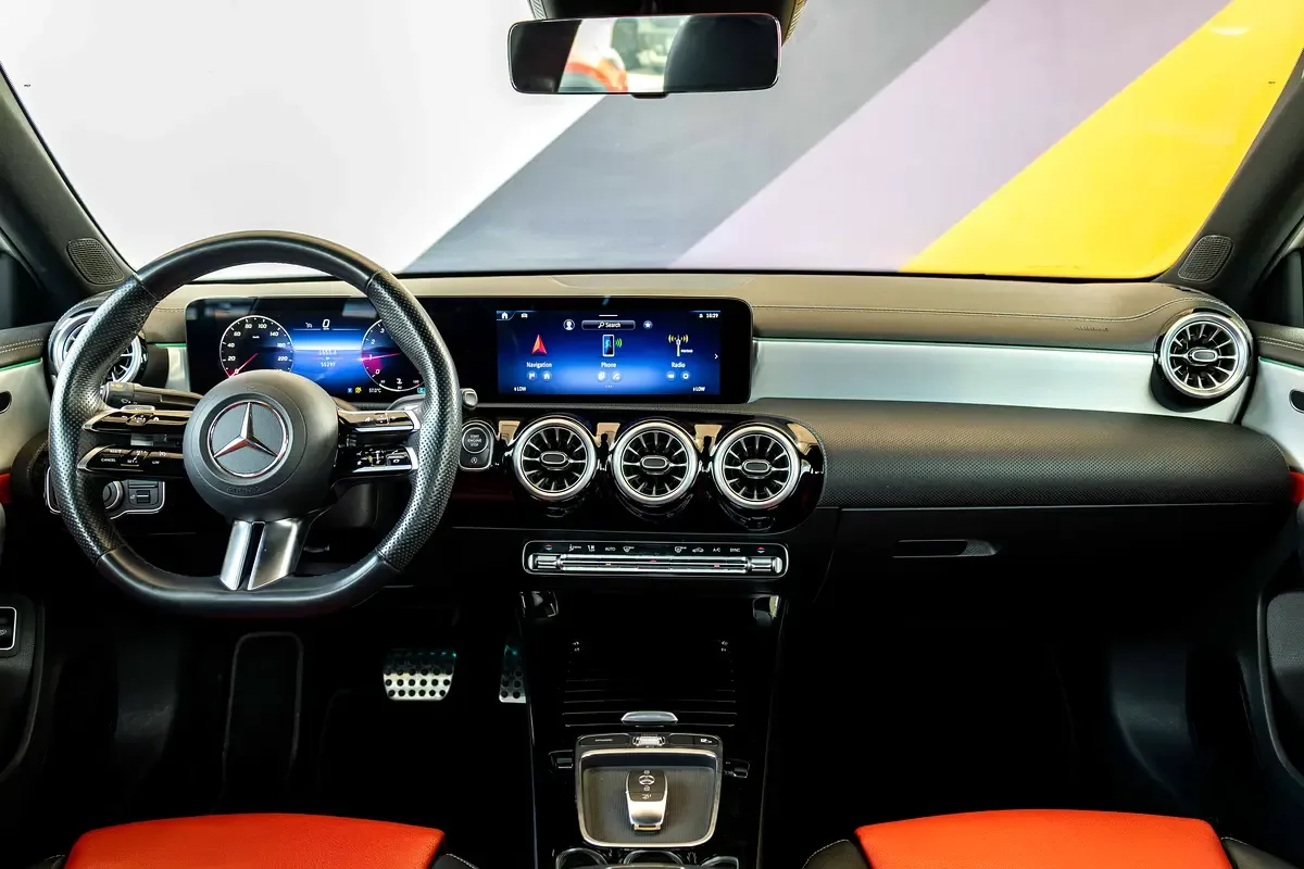 Mercedes-Benz A-Class 1.3 AMT (163 حصان) - 11