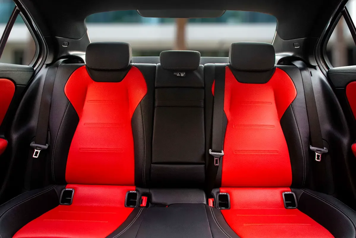 Mercedes-Benz A-Class 1.3 AMT (163 hp) - 13