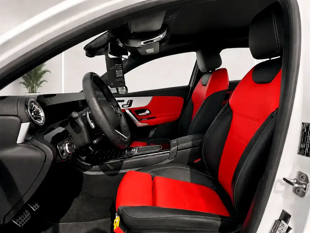 Mercedes-Benz A-Class 1.3 AMT (163 hp) - 11