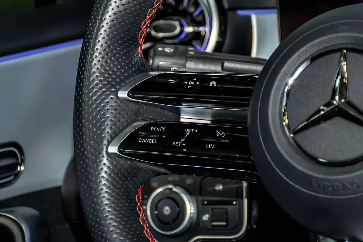 Mercedes-Benz A-Class 1.3 AMT (163 hp) - 7