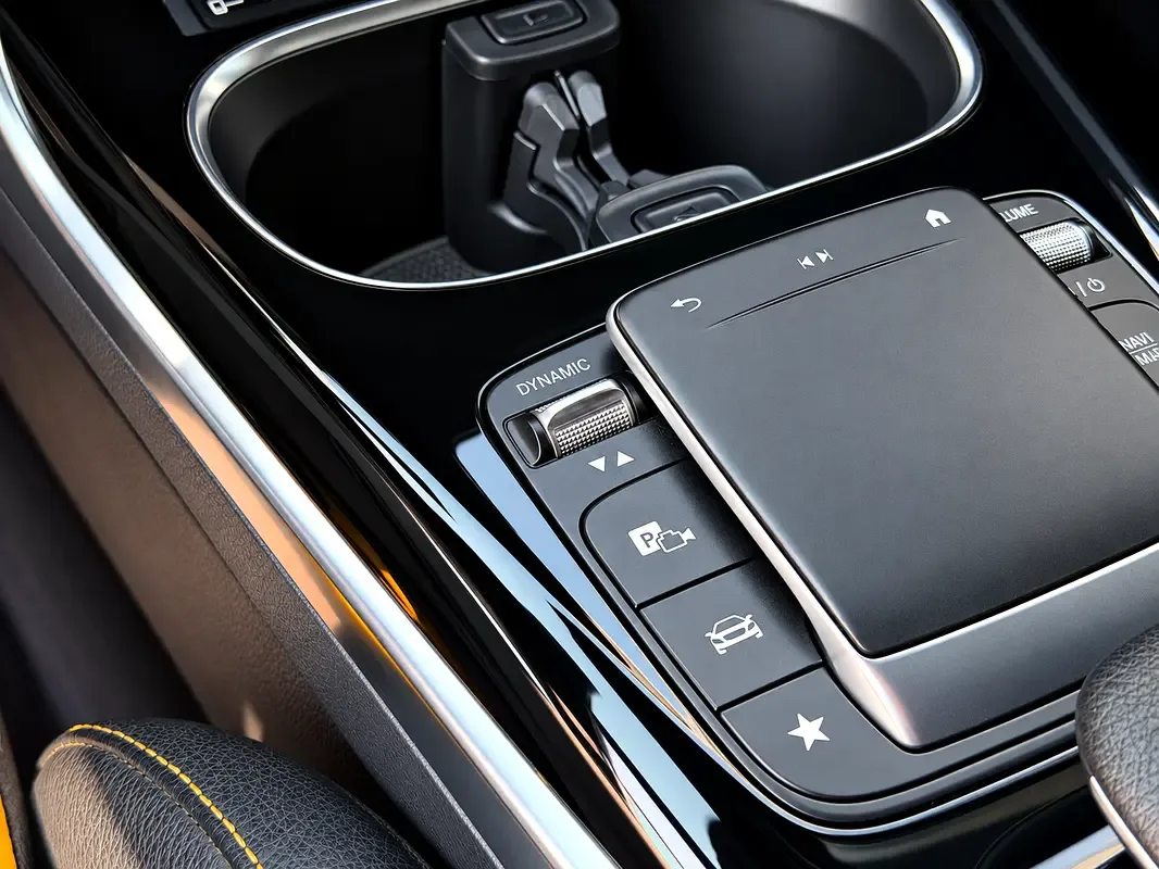 Mercedes-Benz A-Class 2.0 AMT (190 hp) - 14