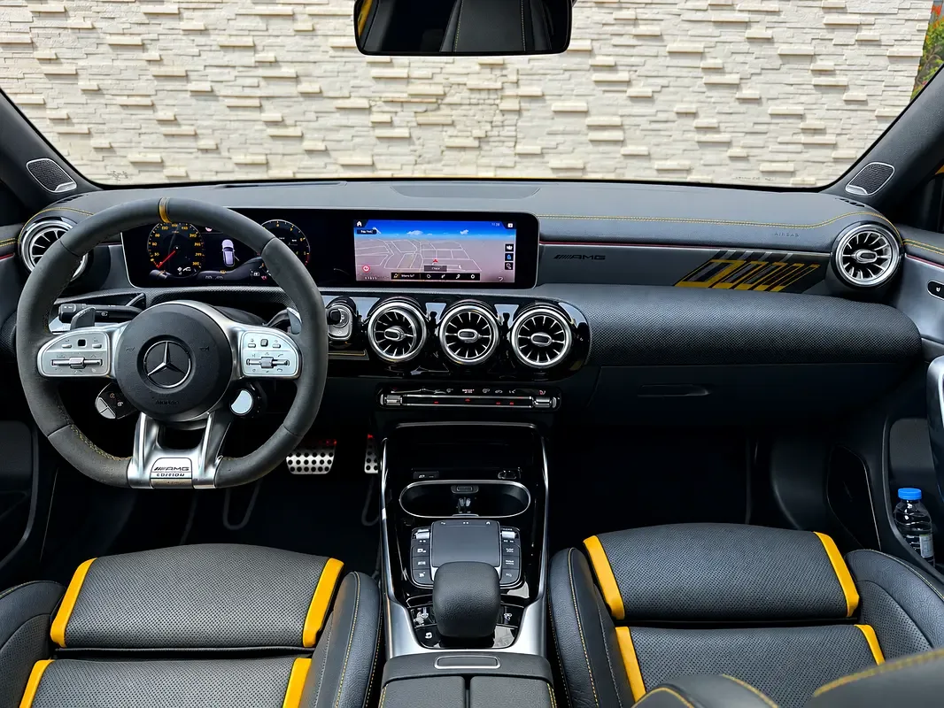 Mercedes-Benz A-Class 2.0 AMT (190 hp) - 16