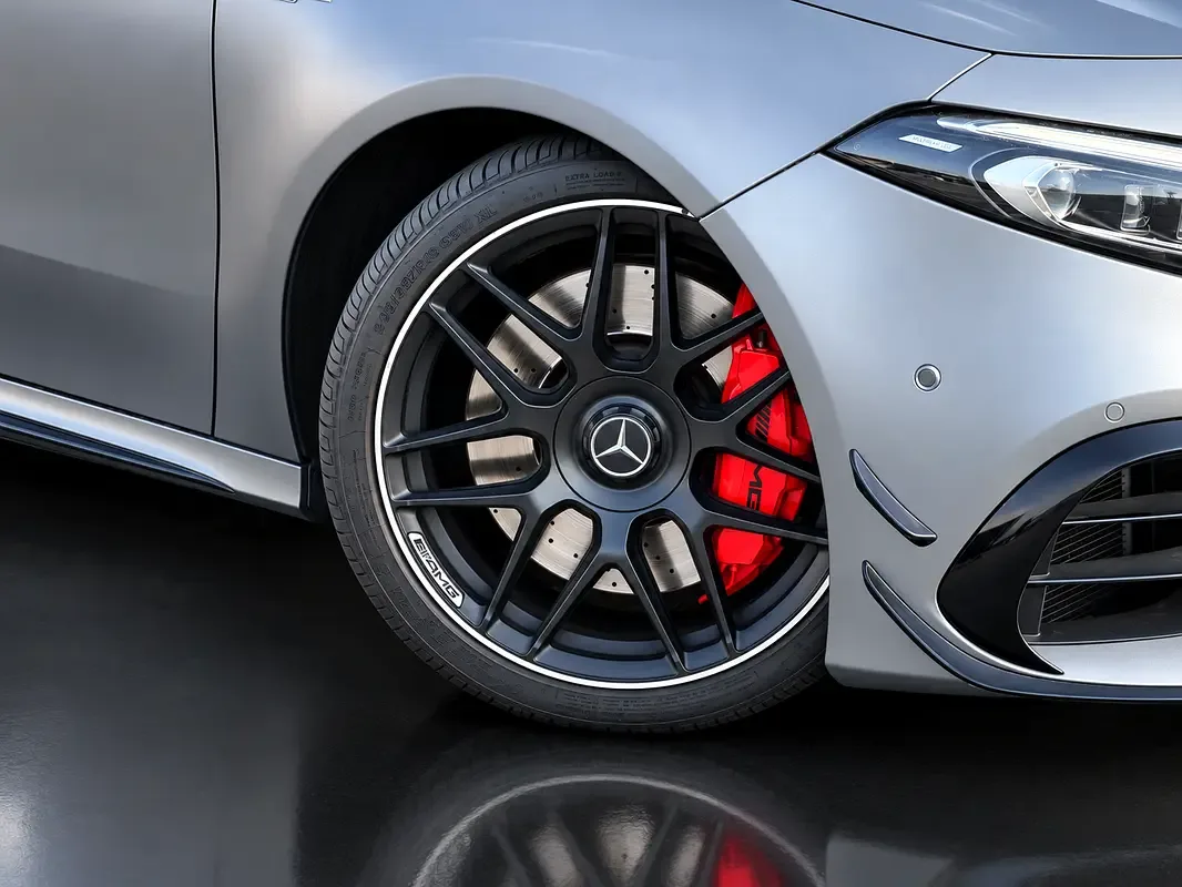 Mercedes-Benz A-Class 2.0 AMT (224 hp) - 5
