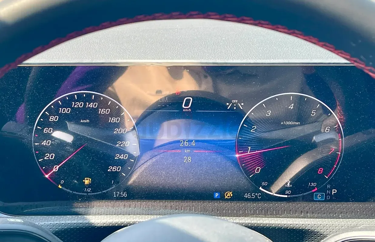 Mercedes-Benz A-Class 2.0 AMT 4WD (190 حصان) - 10