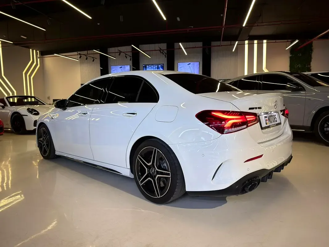 Mercedes-Benz A-Class 2.0 AMT 4WD (224 حصان) - 7