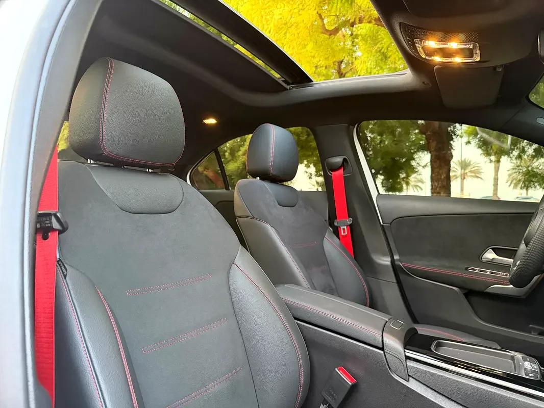 Mercedes-Benz A-Class 2.0 AMT 4WD (224 hp) - 11